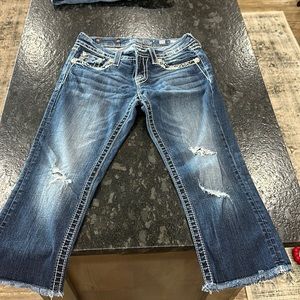 Miss me crop jeans